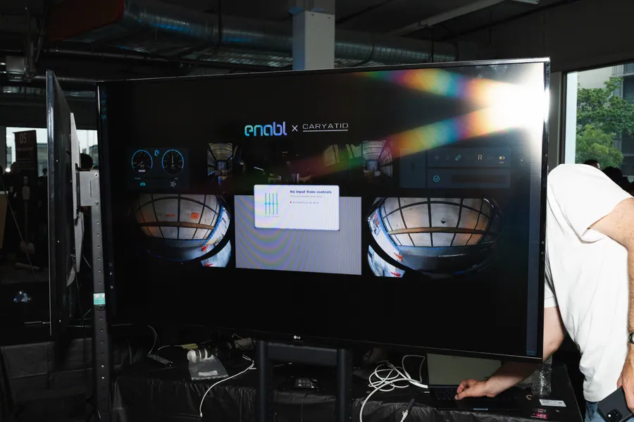 Photo 53 of 389 from The Hardware Showcase of San Francisco